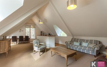 3 Brentwood Close, Dewhurst