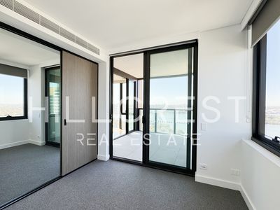 Level 22 / E2202/36 Walker Street, Rhodes