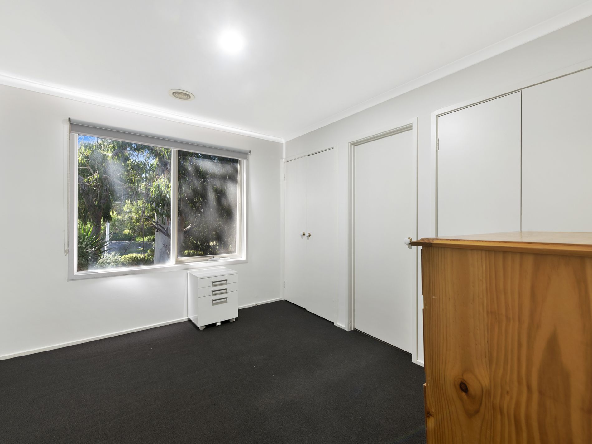 2 Kings Court, Oakleigh East