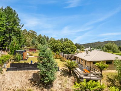 3365 Gordon River Road, Fitzgerald