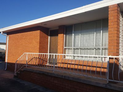 3 / 2 Lendine Street, Barrack Heights