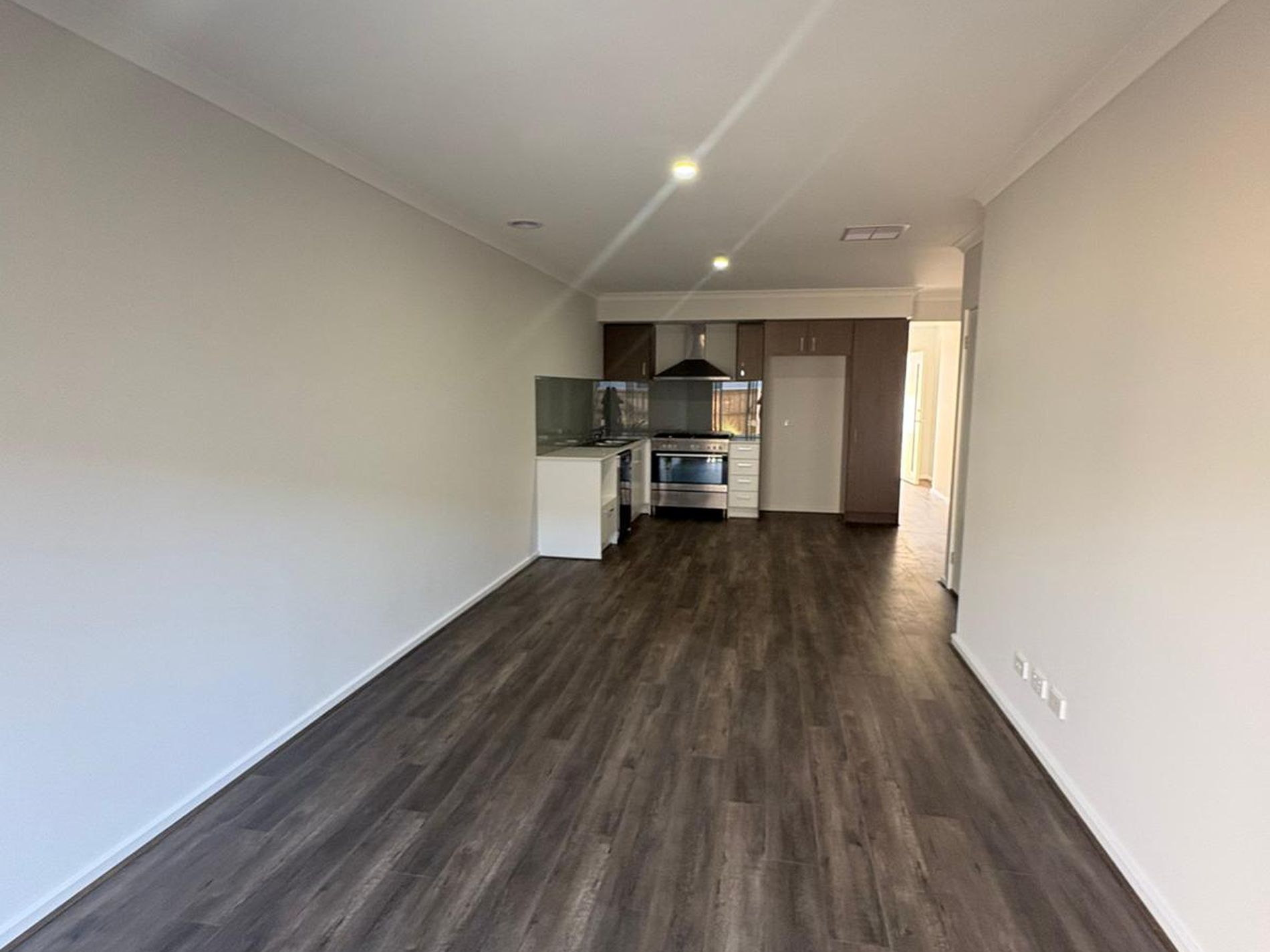 15 Owlet Street, Tarneit