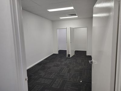 1 / 5 Callan Place, Mitchell