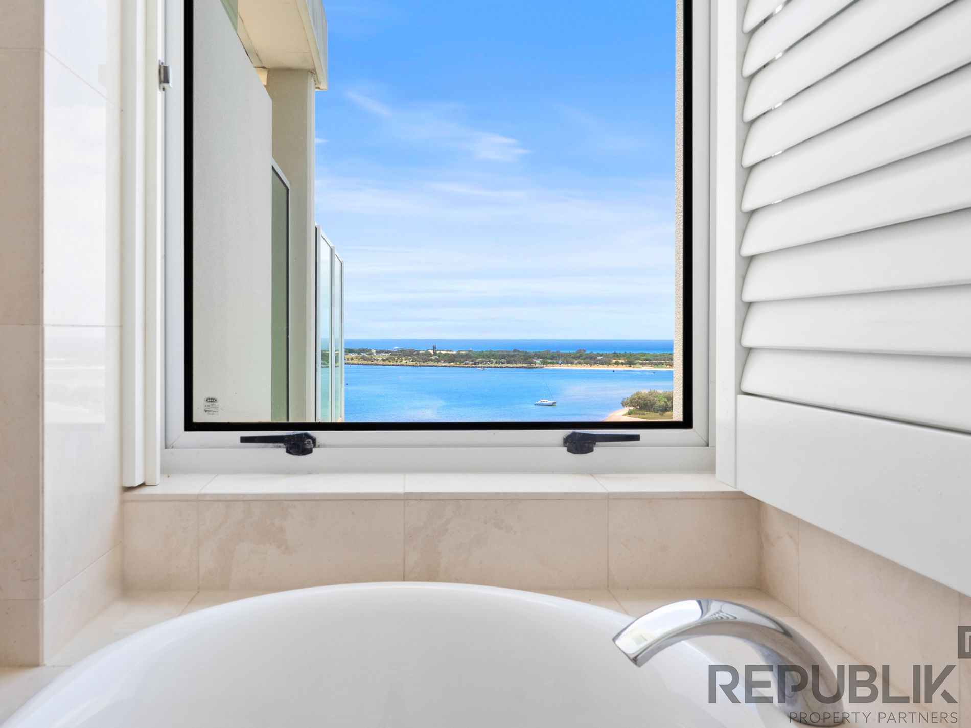 123 / 326 Marine Parade, Labrador