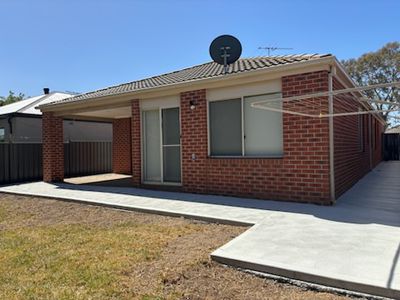 5 Edenvale Street, Manor Lakes