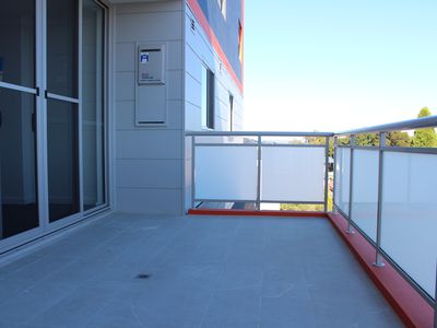 305 / 1  The Crescent, Yagoona