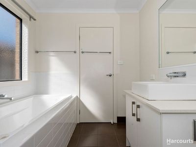 7 Tamar Street, Pakenham