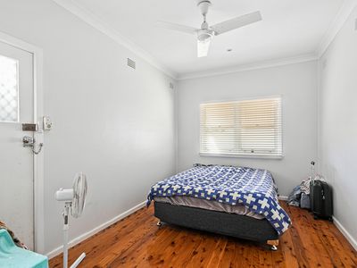 12 Carinmoney Avenue , Warilla