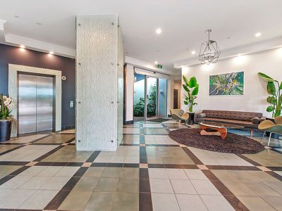 204 / 182 Marine Parade, Labrador