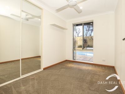 24 Kennedy Way, Padbury