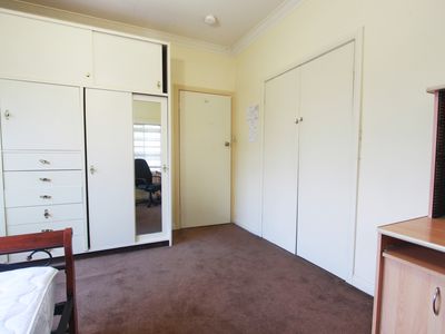 1235 North Road, Oakleigh