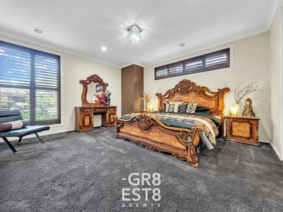 7 CROWE AVENUE, Cranbourne West