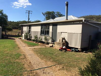3483 Golden Highway, Gungal