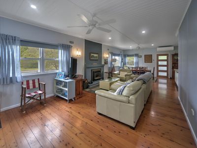 16 Pope Avenue, Berrara