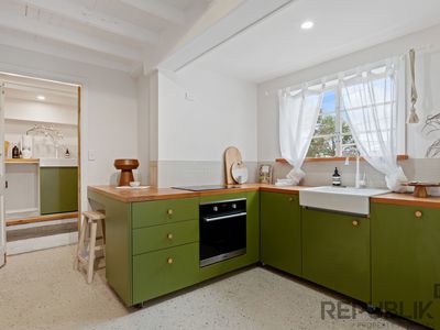 537 Ashmore Road, Ashmore