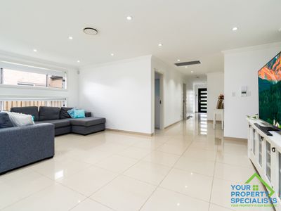21 Devlin Drive, Gledswood Hills