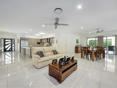 18 Cooroibah Crescent, Tewantin