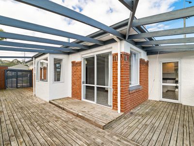 50 Norman Street, Tainui