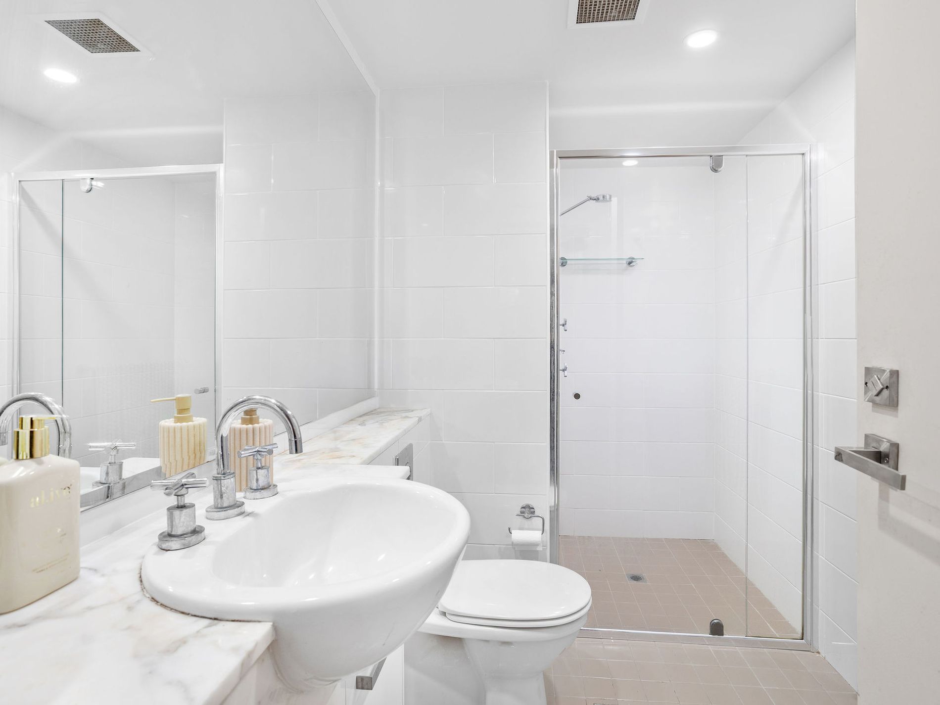 202 / 21-25 Head Street, Forster