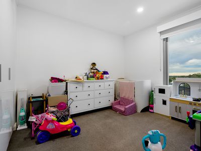803 / 19 Ogilvie Road, Mount Pleasant