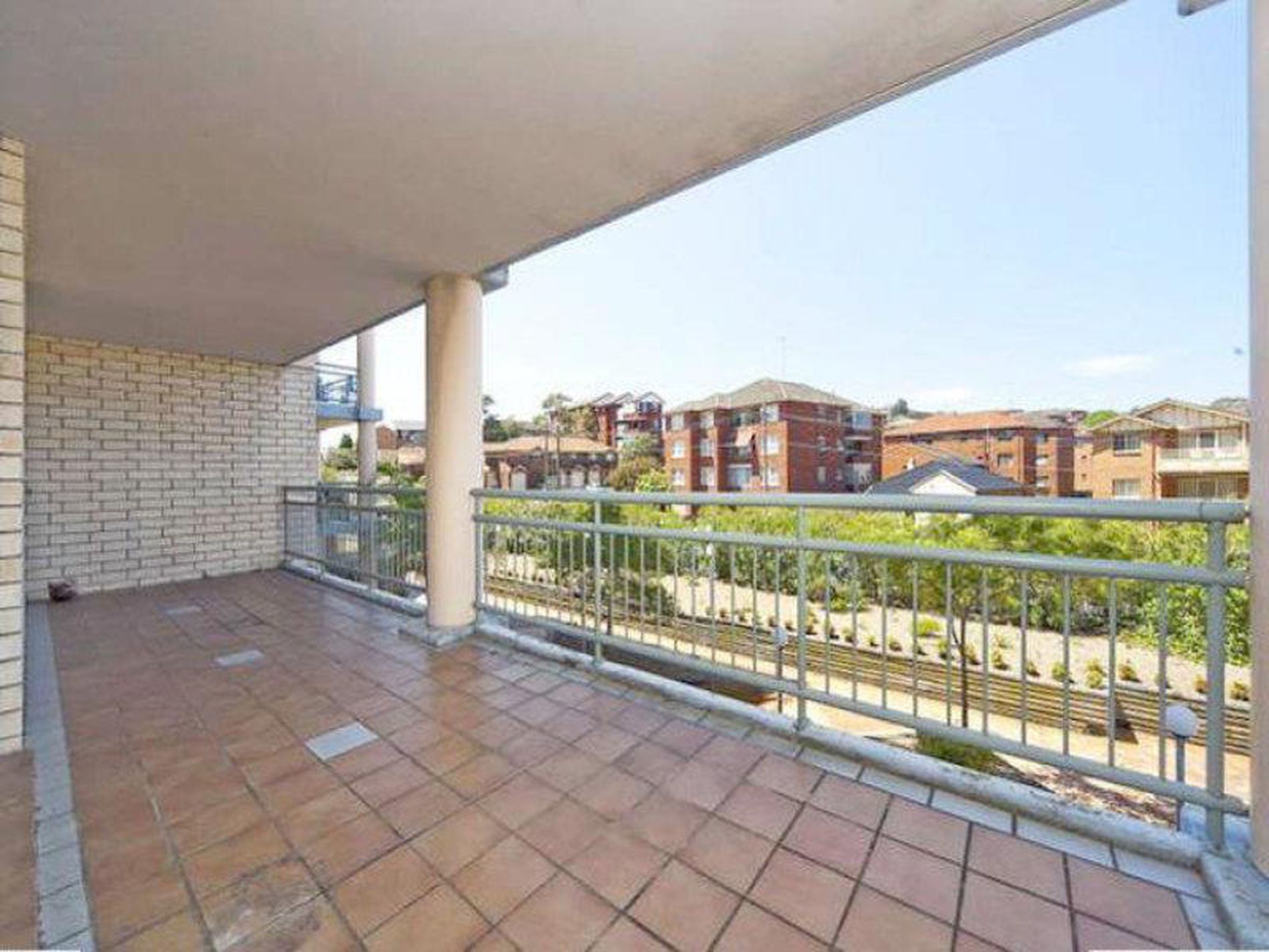 55 / 42 Harbourne , Kingsford