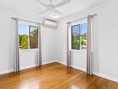 1 Mansfield Street, Earlville