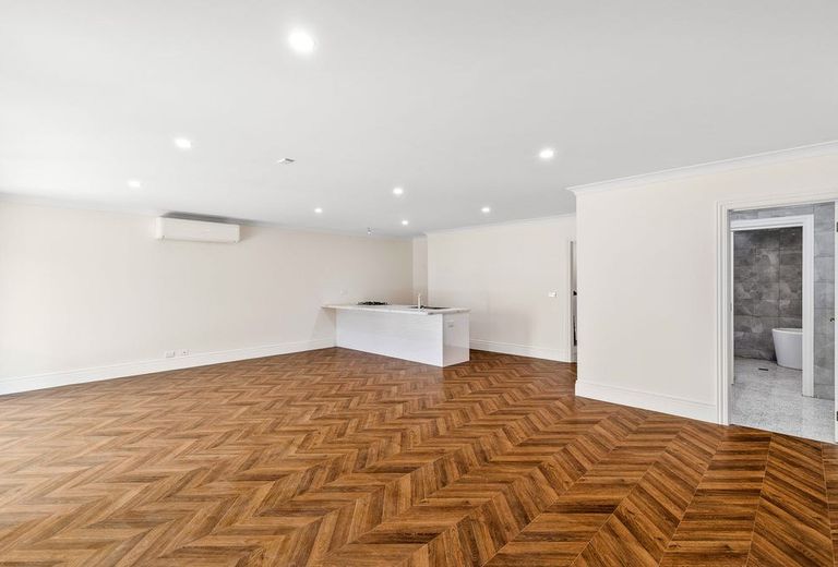 31A CHARLOTTE STREET, Glen Waverley