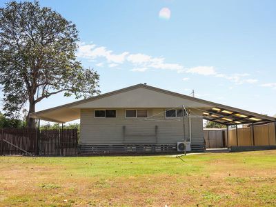 13 Cook Court, Moranbah