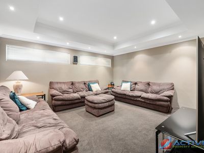 9 Iris Court, Coodanup