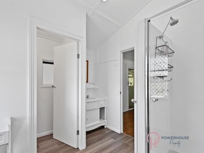 2 Oak Street, Goondi Bend