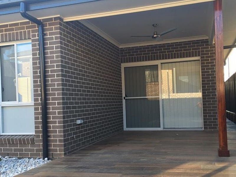 18 Leeuwin Road, Gregory Hills
