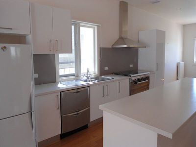 8 Davey Street, East Geelong