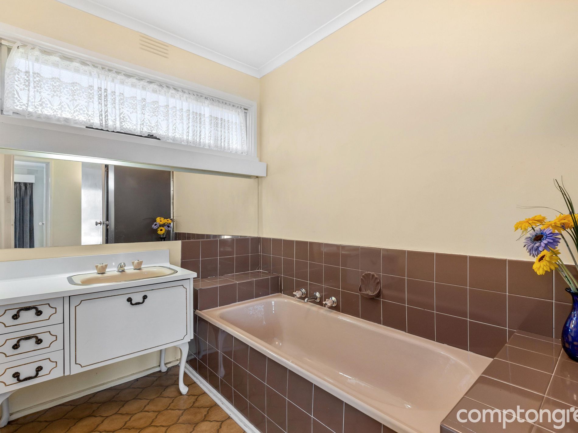 4 Patterson Avenue, Hoppers Crossing