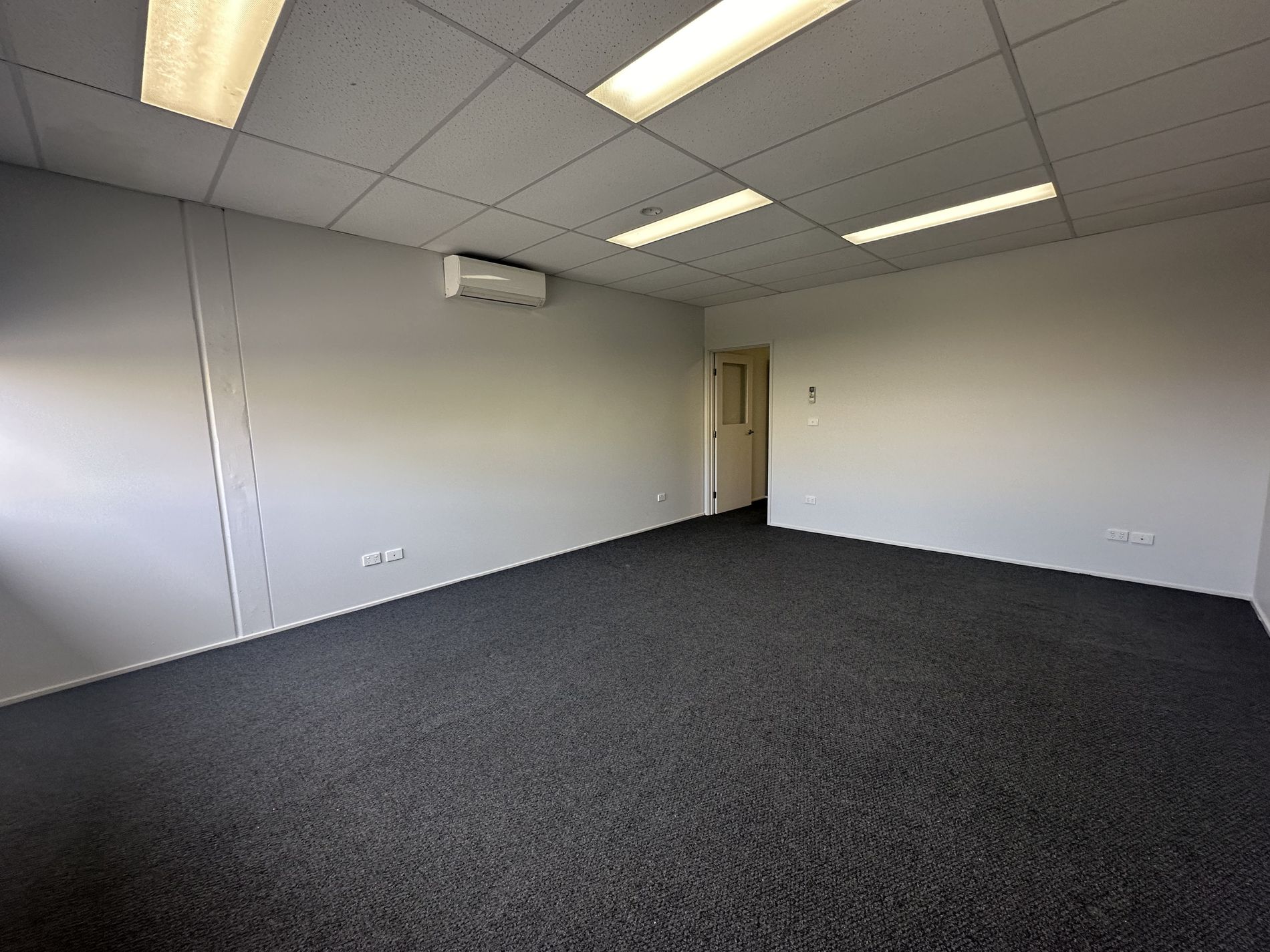 3 / 216 Blackshaws Road, Altona North