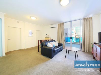 313 / 1-5 Weston Street, Rosehill