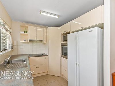 30 Colwel St, Oxley