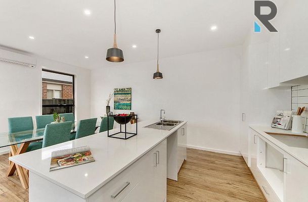 93 Horizon Boulevard, Greenvale