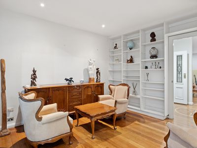 36 Bay Road, Claremont