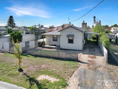 1 Don Street, Horsham
