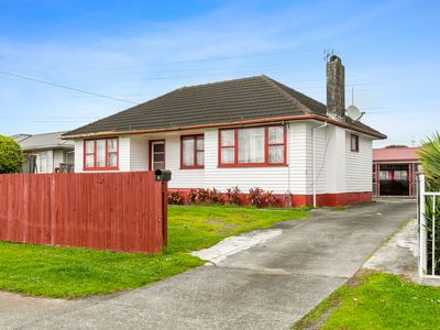 6 Julian Place, Otara