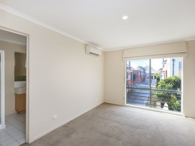 28 Kynoch Lane, Maribyrnong