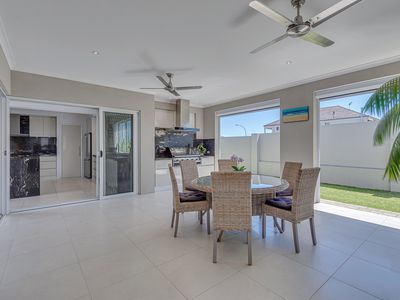 27 Moonlighter Way, Yanchep