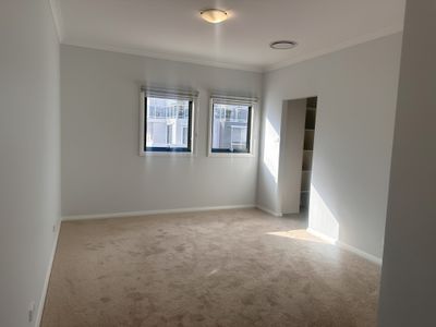29 Grand Court, Fairy Meadow