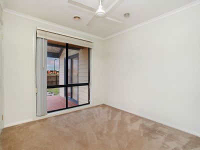 1 Viewside Way, Hampton Park