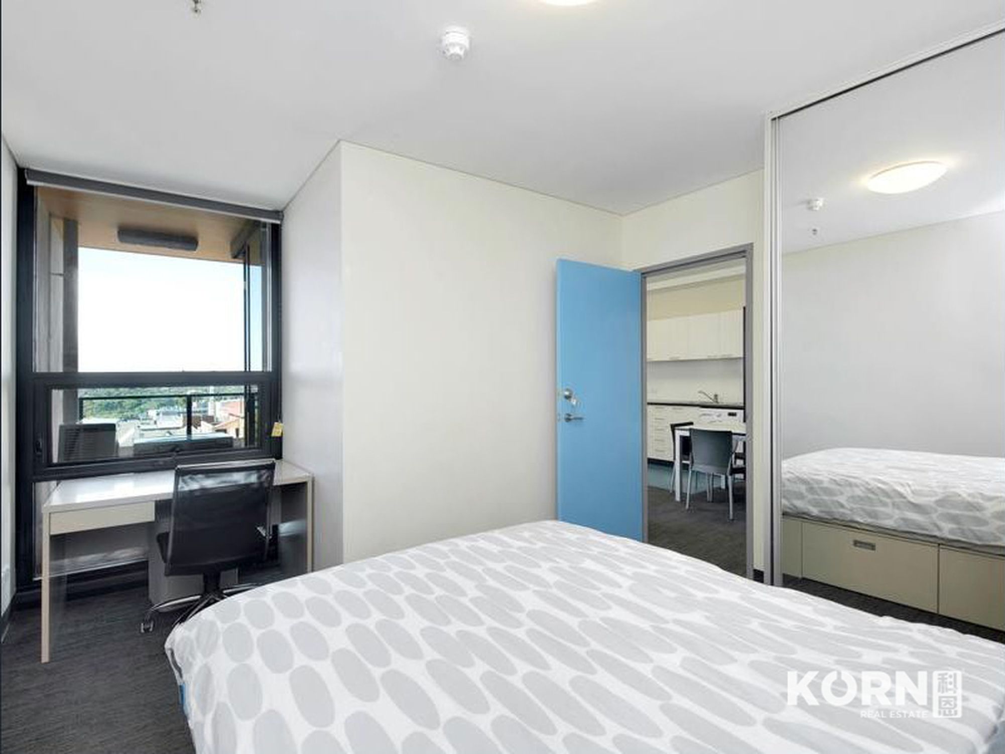 1004 / 15 Synagogue Place, Adelaide