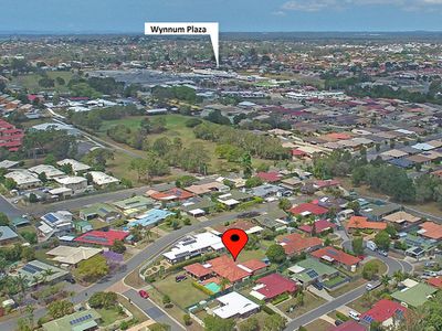 4 Poinciana Street, Wynnum West