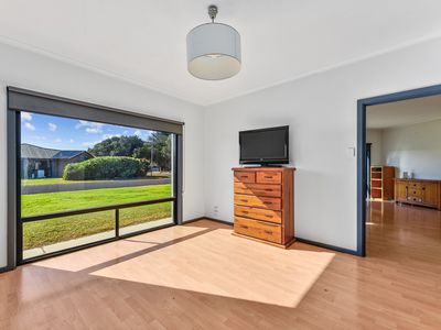 1 SMITH STREET, Southend