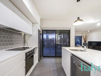 307 / 108 Bennett Street, East Perth