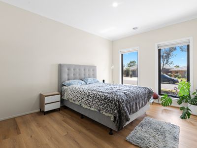 9 Edwin Close, Manor Lakes