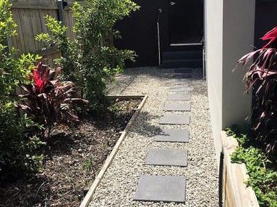 1 / 17 Hows Road, Nundah